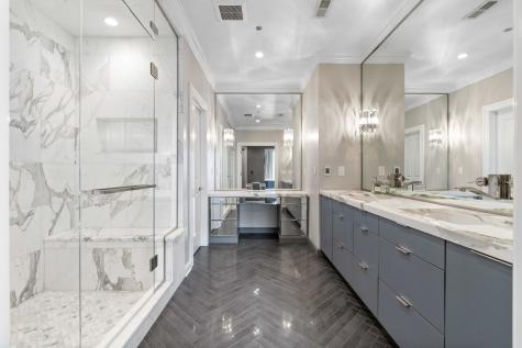 1634 West Surf Street Chicago IL 60657