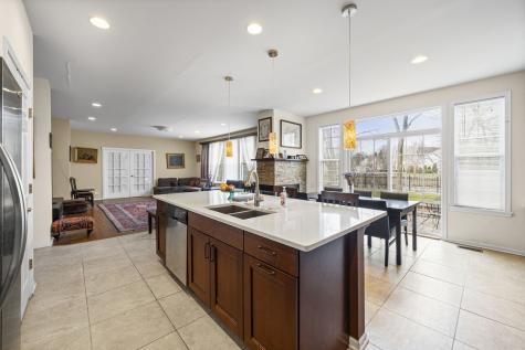 2188 Avalon Drive Buffalo Grove IL 60089