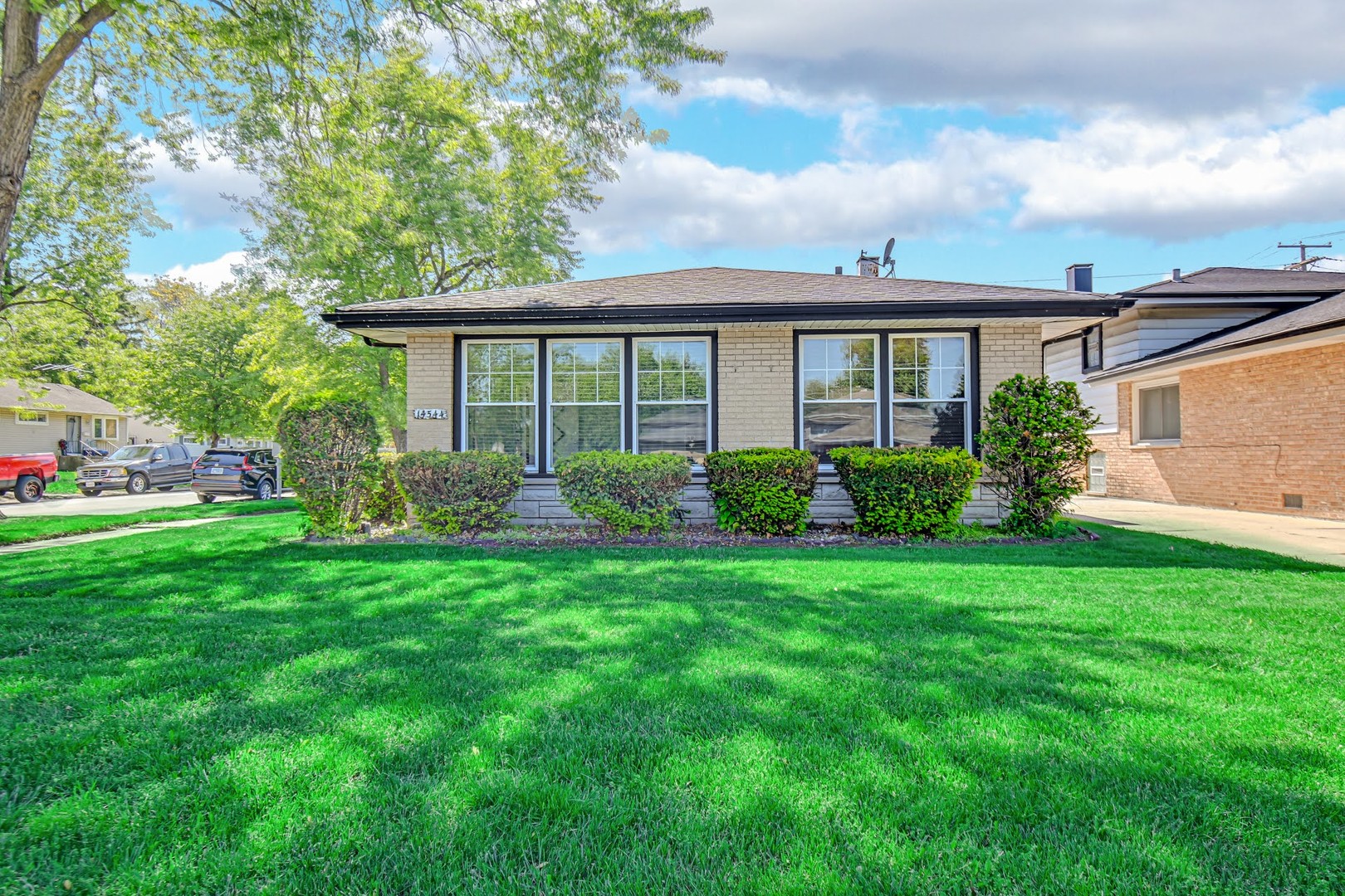 14544 Woodlawn Avenue Dolton IL 60419