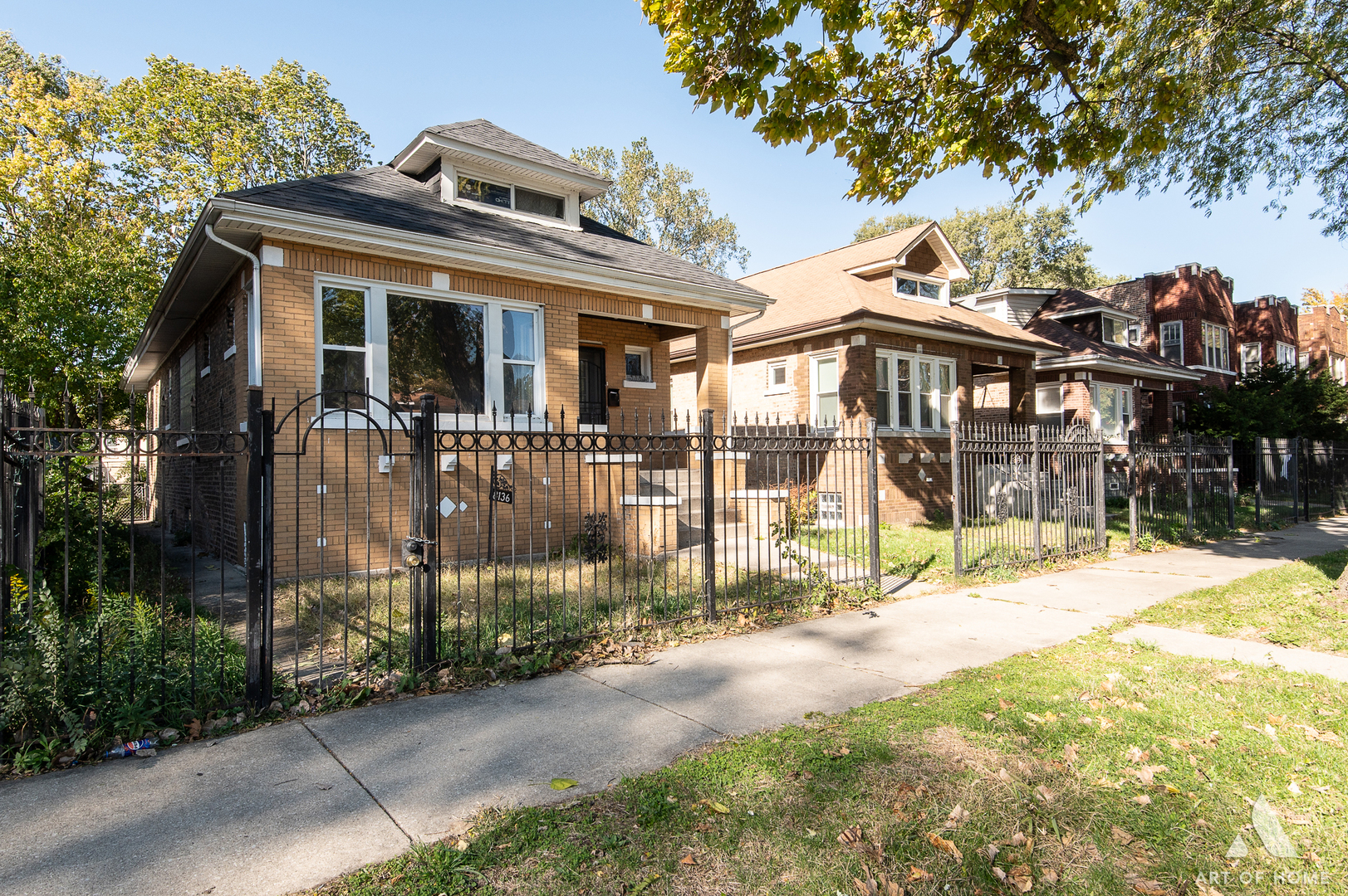 8136 South Manistee Avenue Chicago IL 60617