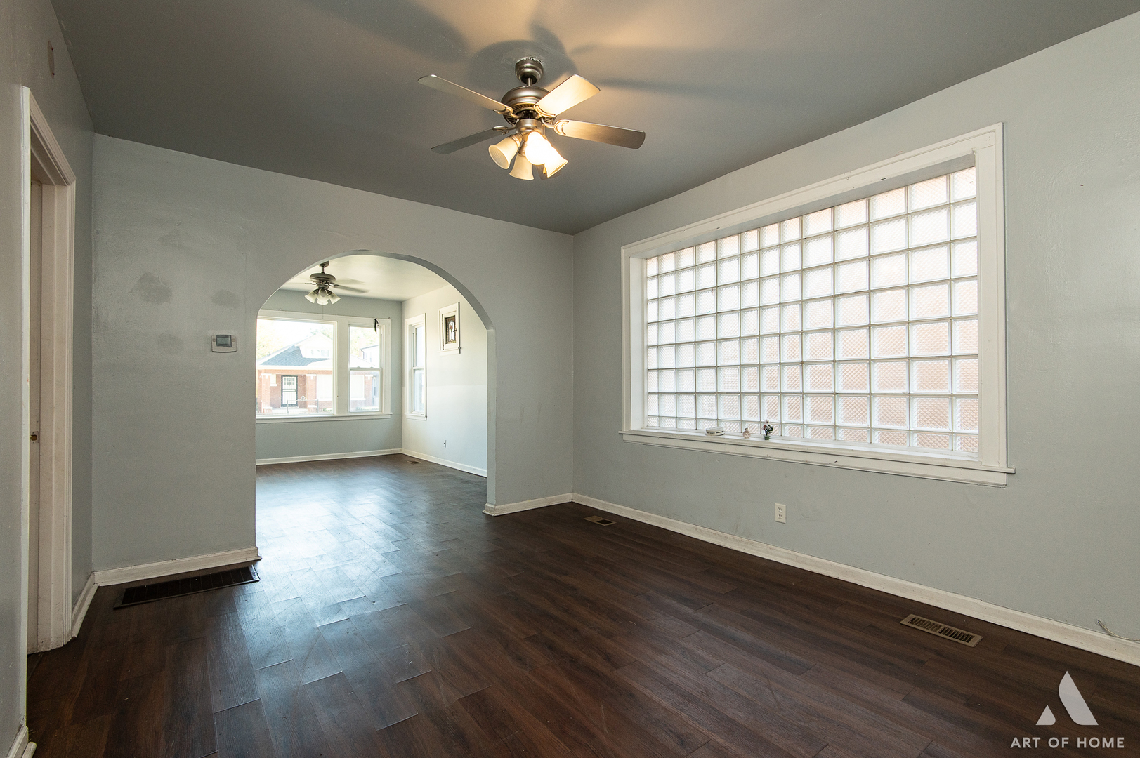 8136 South Manistee Avenue Chicago IL 60617