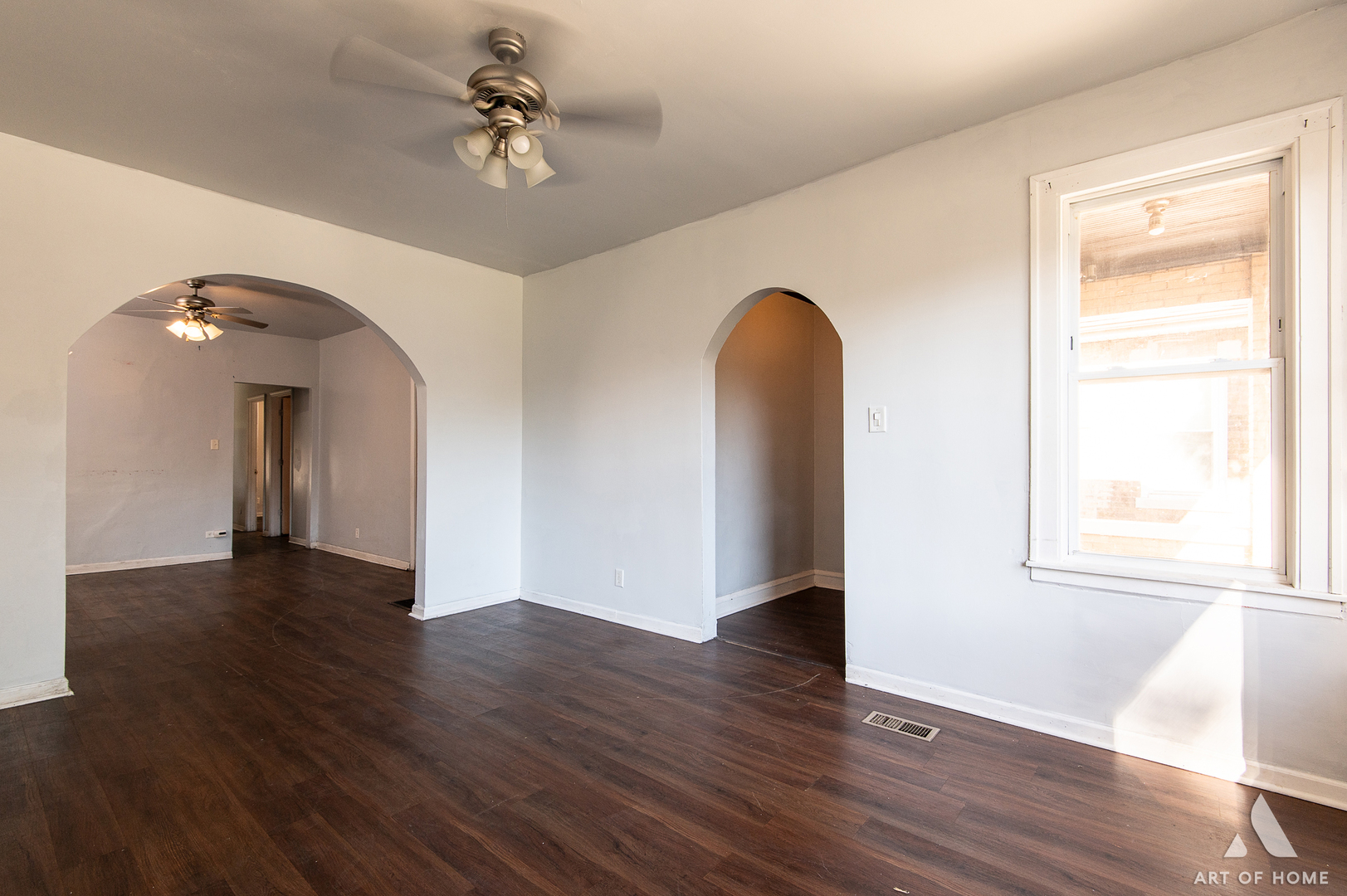 8136 South Manistee Avenue Chicago IL 60617