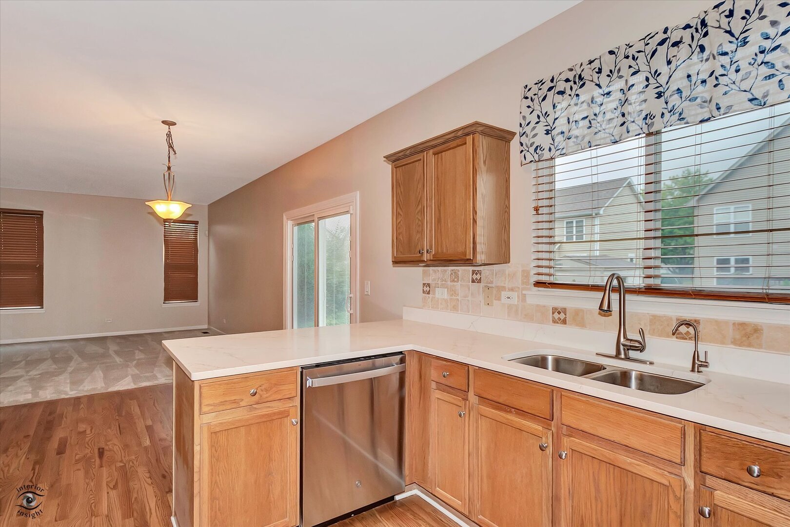 961 Teasel Lane Aurora IL 60504