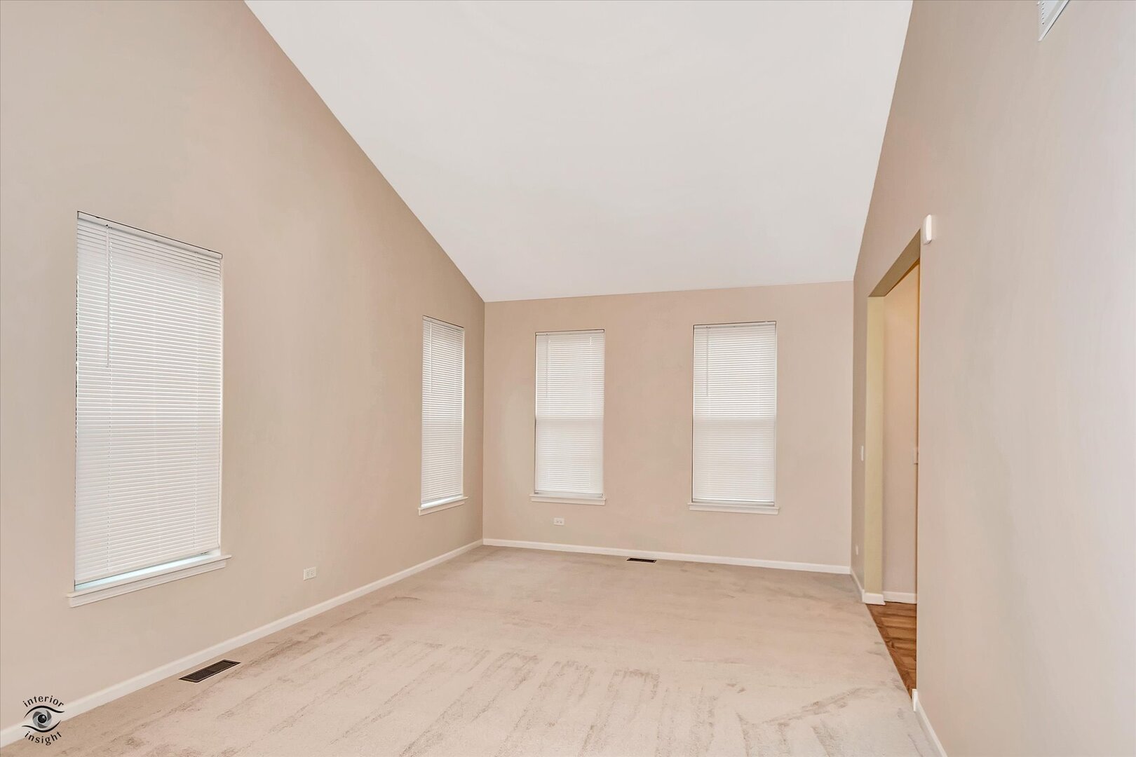 961 Teasel Lane Aurora IL 60504