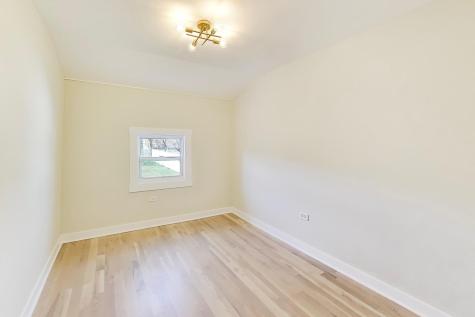 6730 West Dakin Street Chicago IL 60634