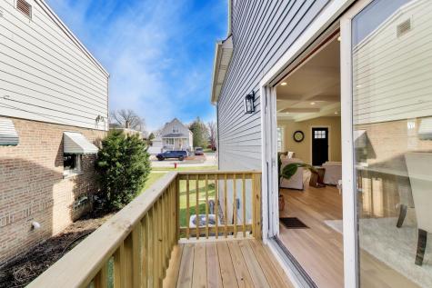 6730 West Dakin Street Chicago IL 60634