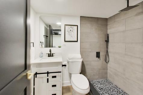 6730 West Dakin Street Chicago IL 60634