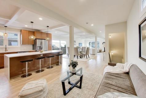 6730 West Dakin Street Chicago IL 60634