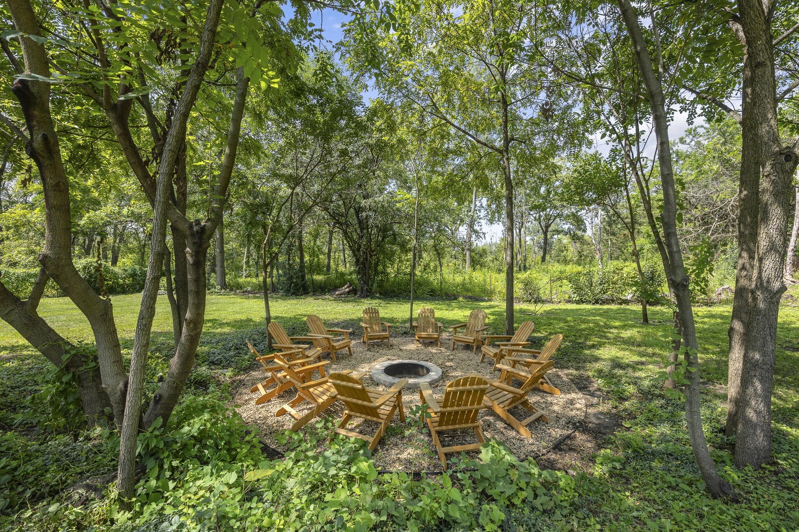 300 Geneva Road Glen Ellyn IL 60137