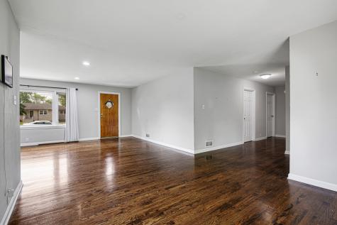 3256 Otto Street Lansing IL 60438