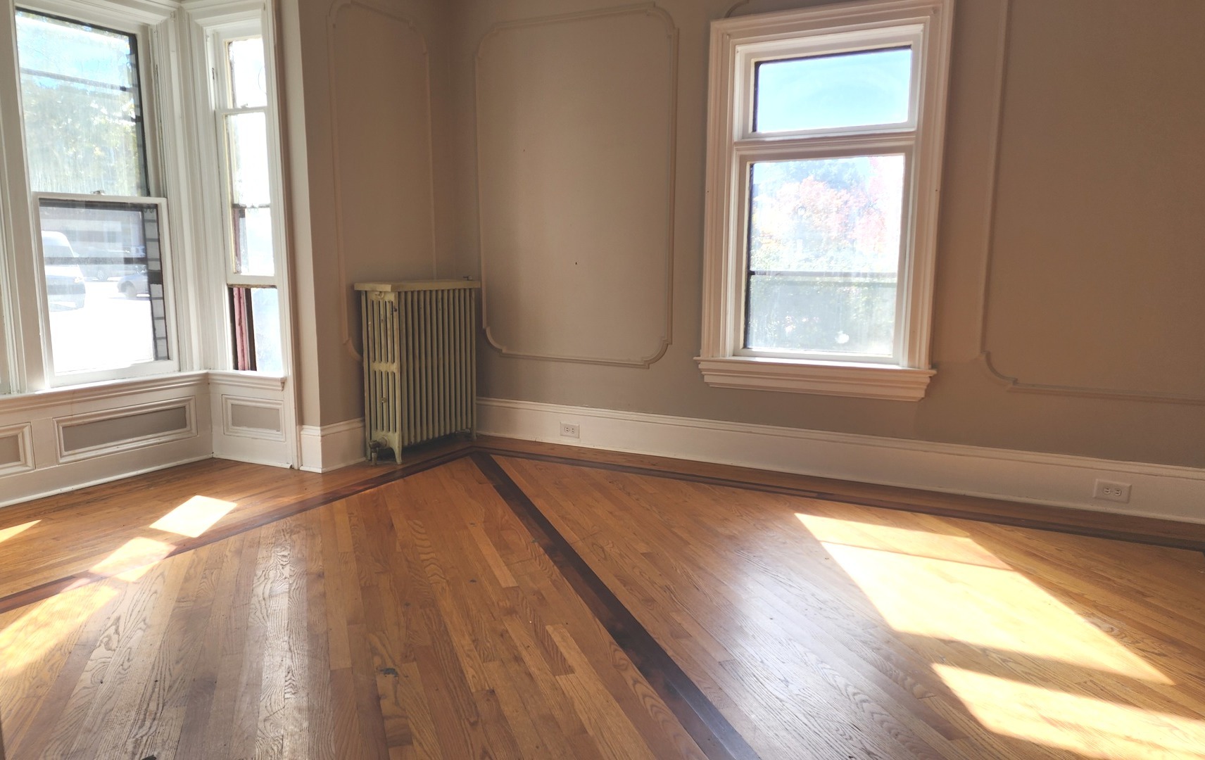 515 South Lincoln Avenue Aurora IL 60505