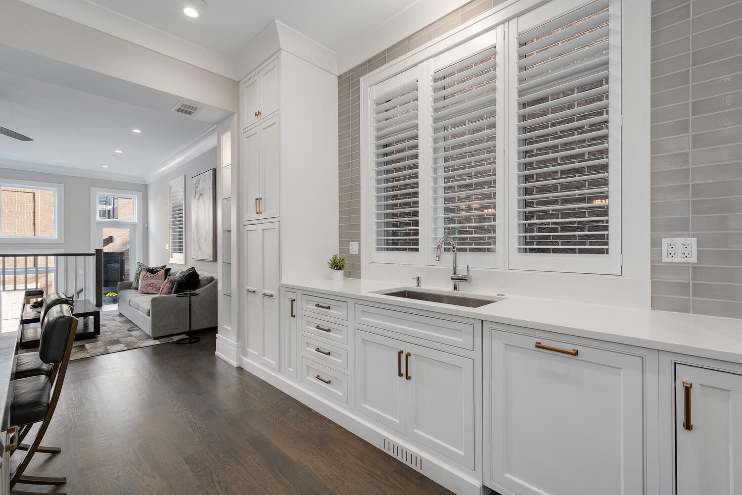 1823 North Bissell Street Chicago IL 60614