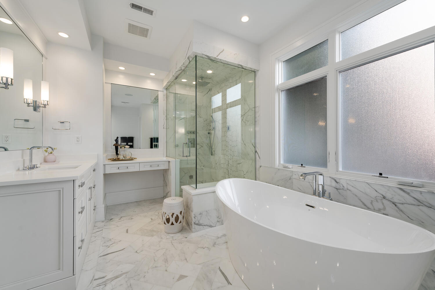 1823 North Bissell Street Chicago IL 60614