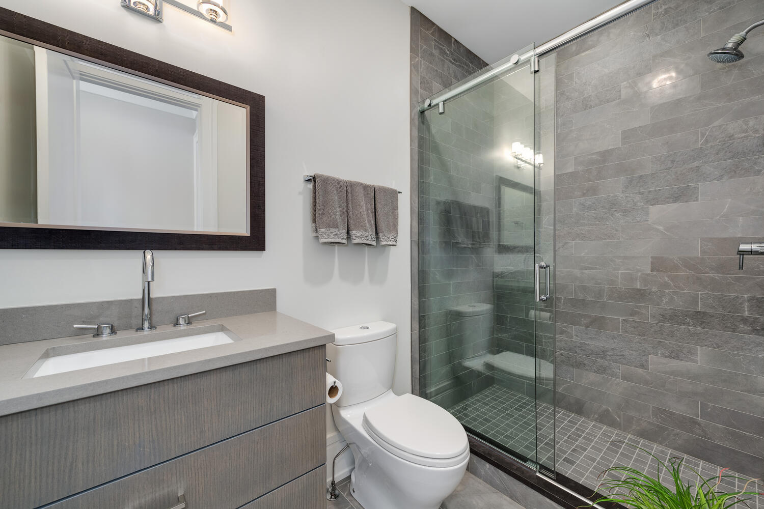 1823 North Bissell Street Chicago IL 60614