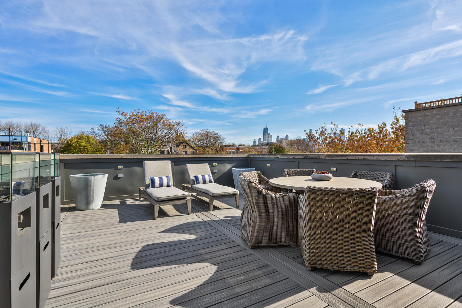 1823 North Bissell Street Chicago IL 60614