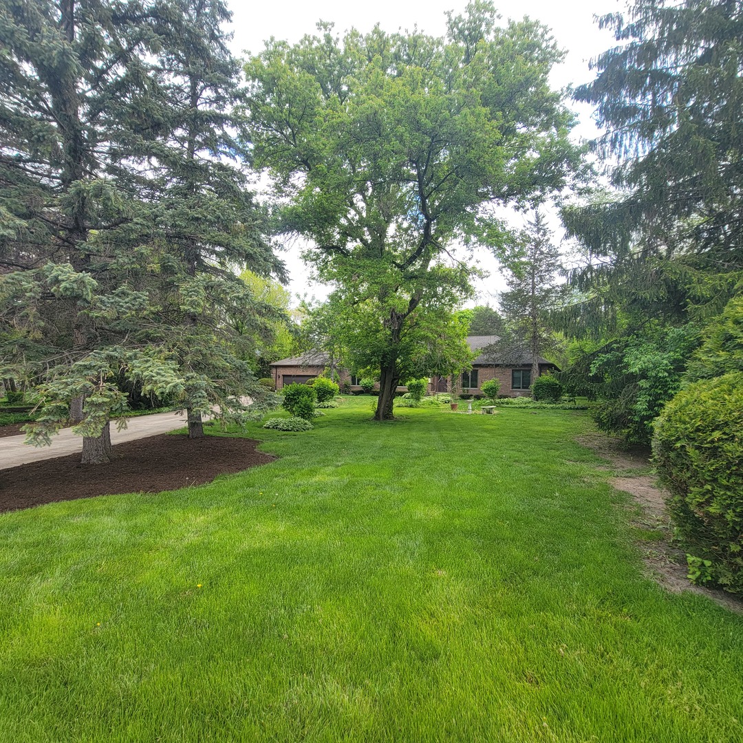 23547 North Raleigh Drive Prairie View IL 60069