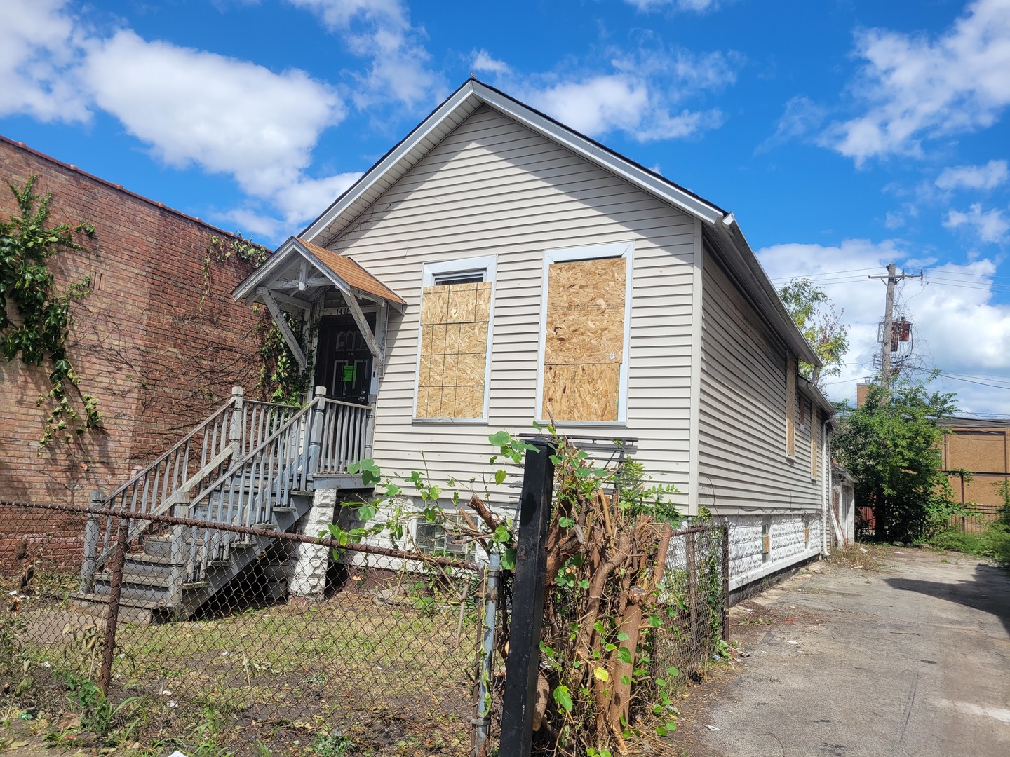 1412 East 75th Street Chicago IL 60619