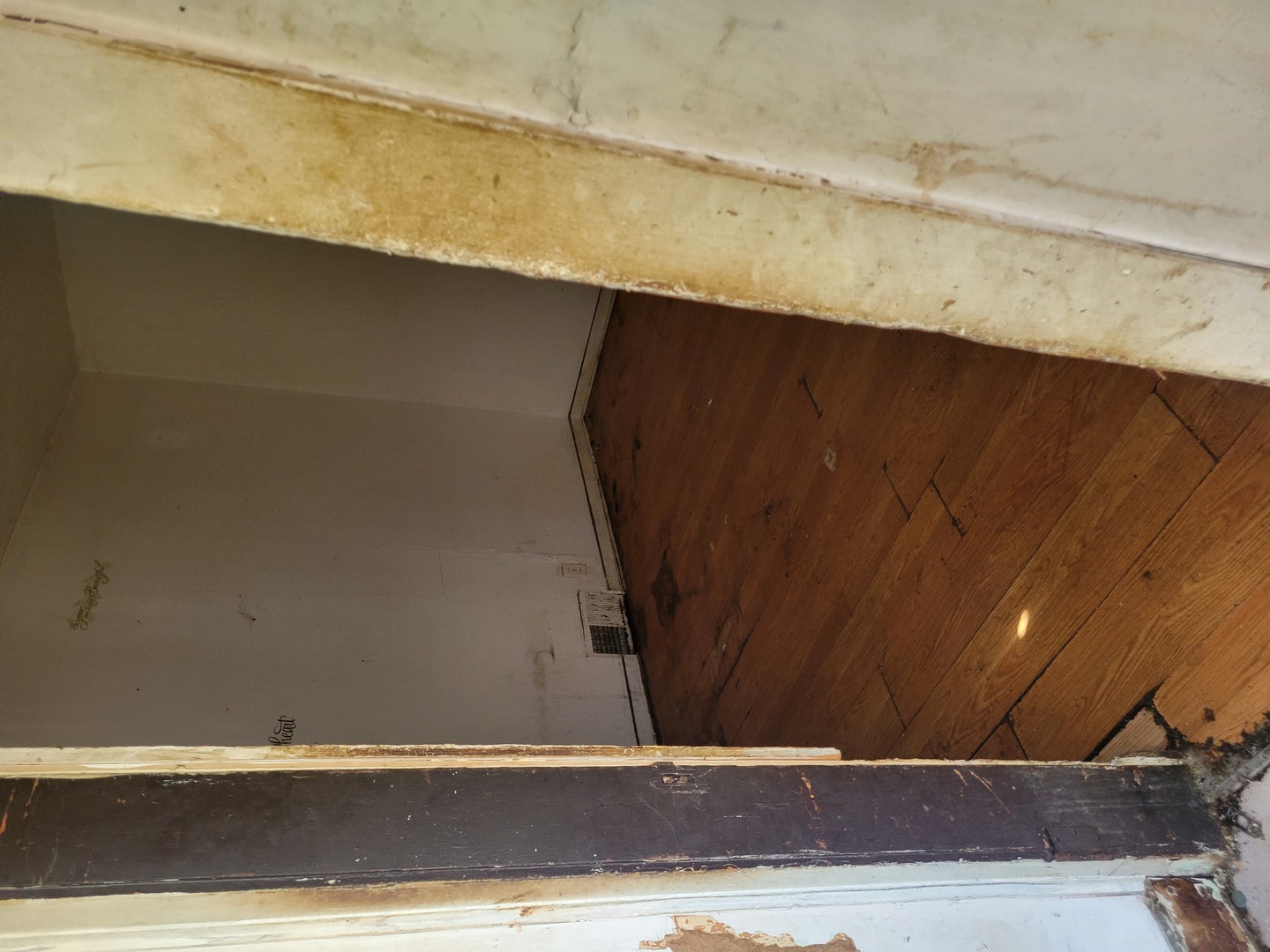 1412 East 75th Street Chicago IL 60619