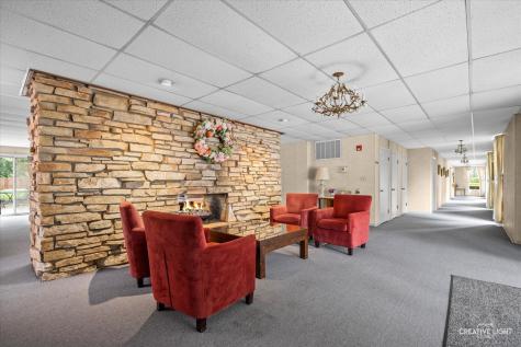 450 West Downer Place Aurora IL 60506