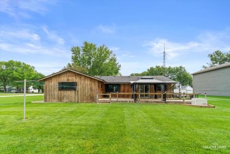 1483 Nova Road Sandwich IL 60548