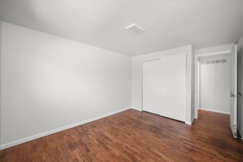 18W118 14TH Street Villa Park IL 60181
