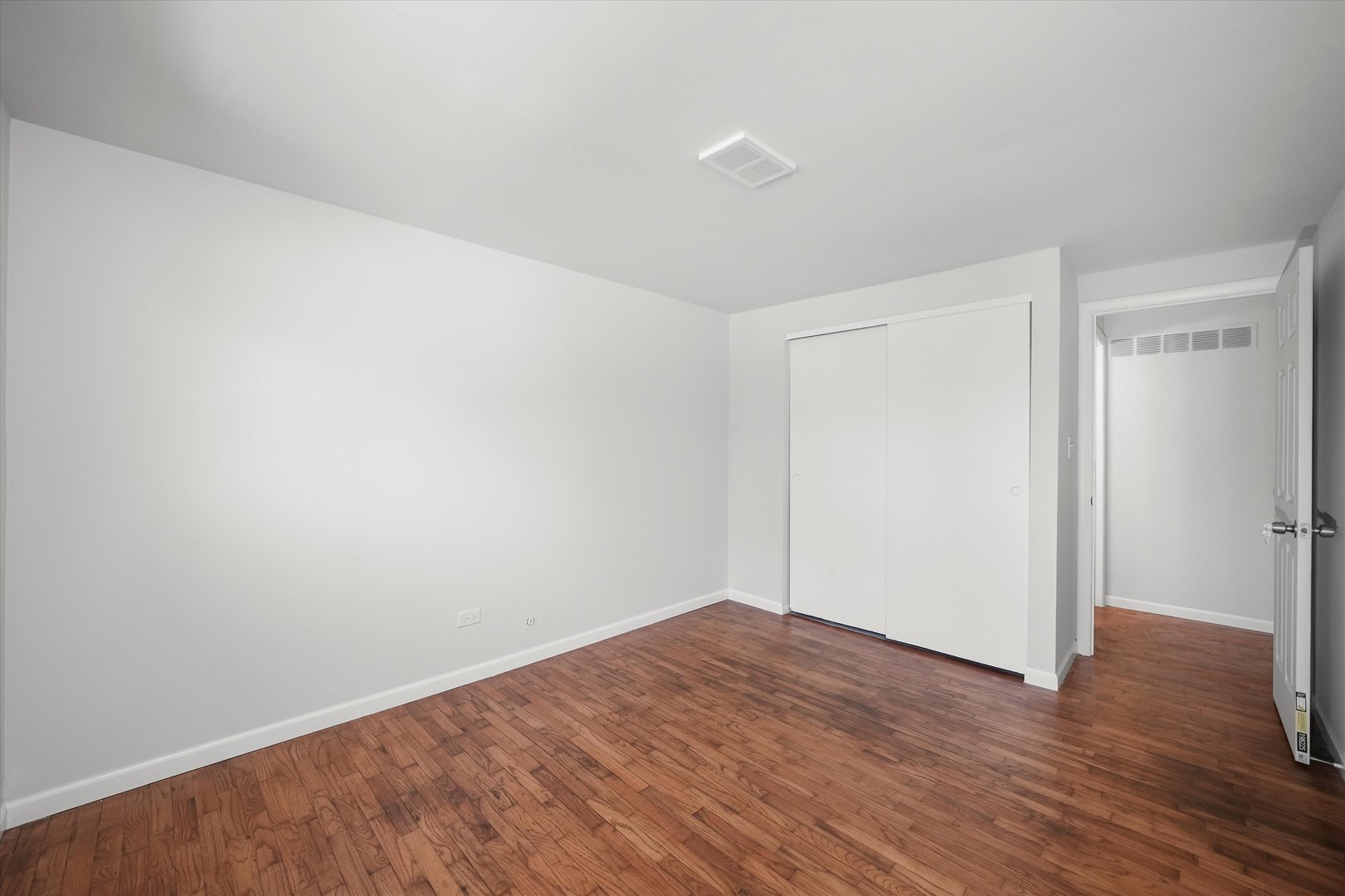 18W118 14TH Street Villa Park IL 60181