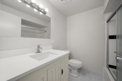 18W118 14TH Street Villa Park IL 60181