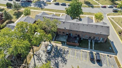 18W118 14TH Street Villa Park IL 60181