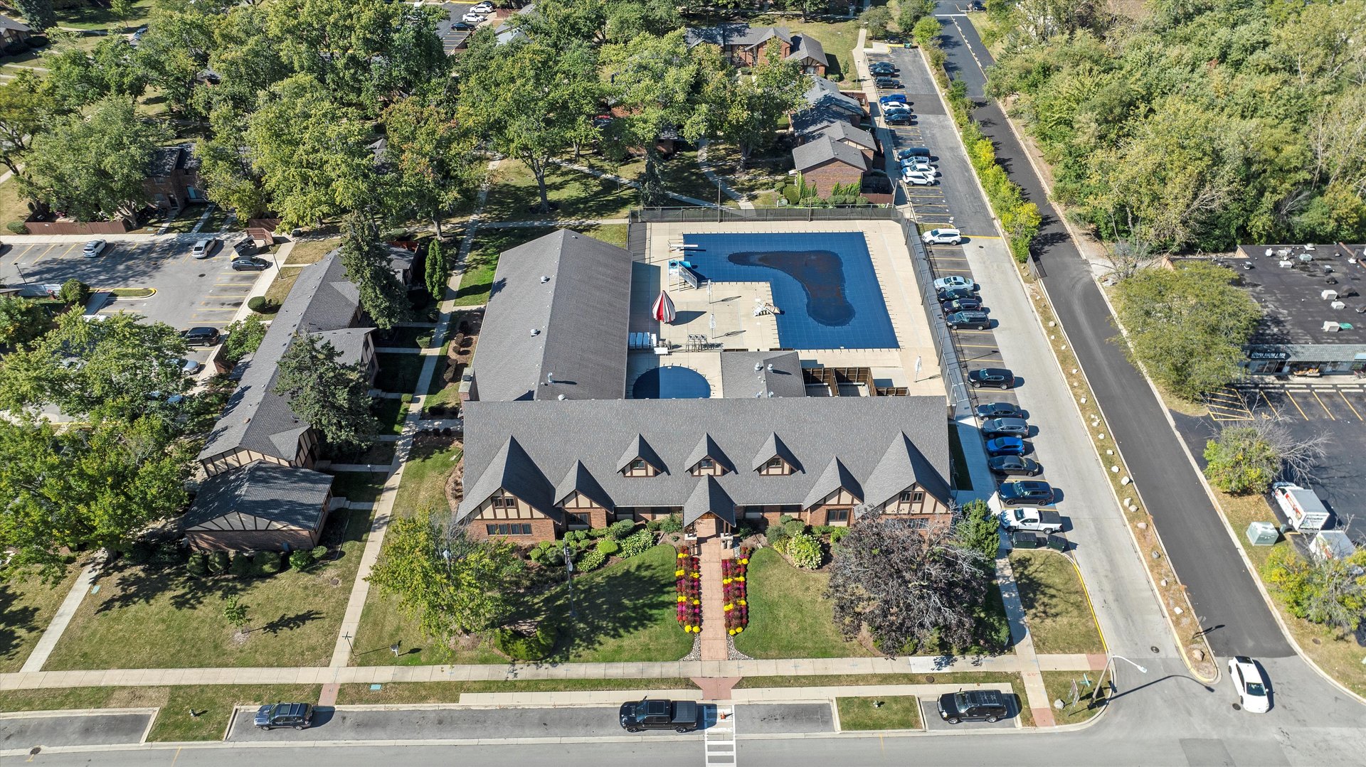18W118 14TH Street Villa Park IL 60181