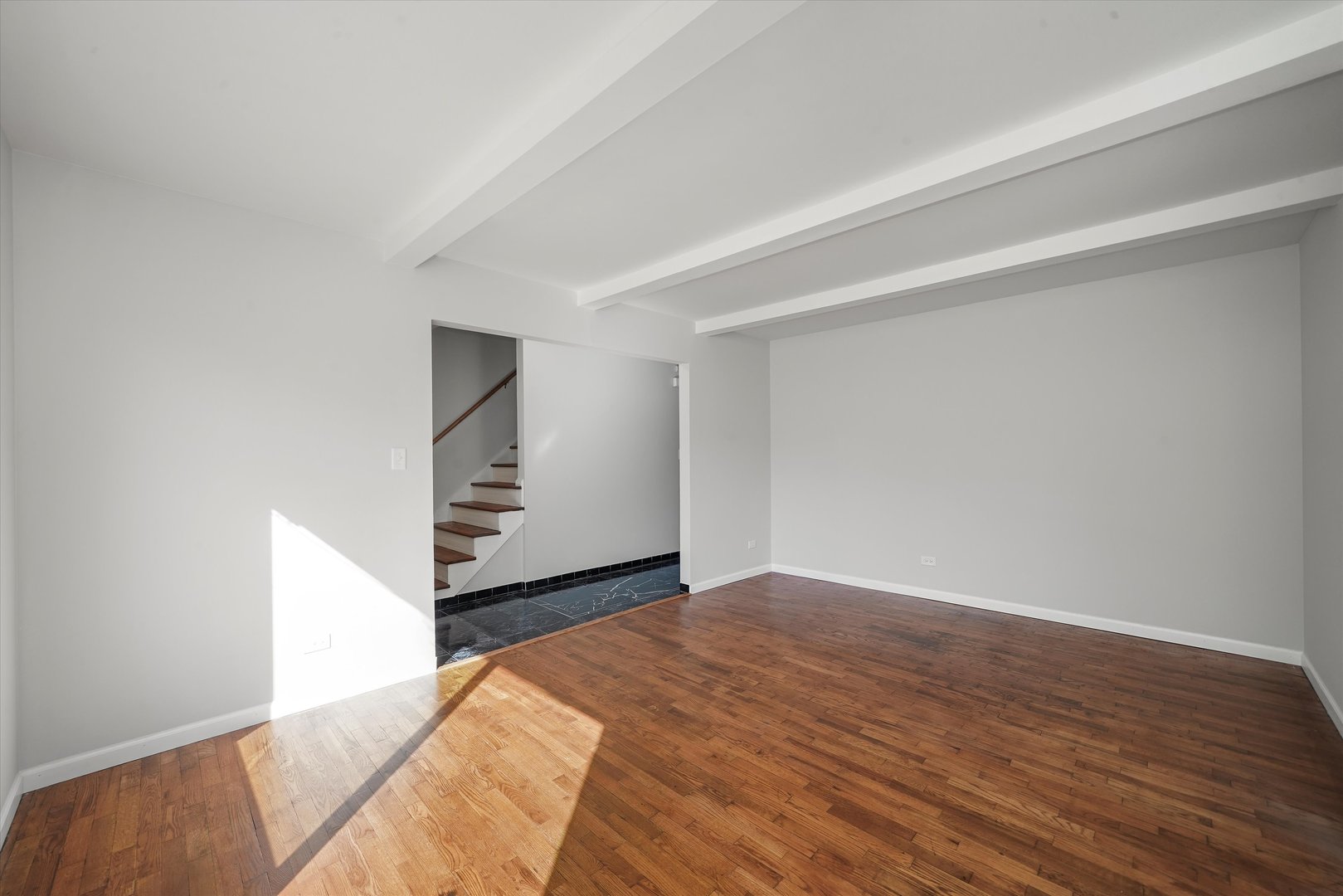 18W118 14TH Street Villa Park IL 60181
