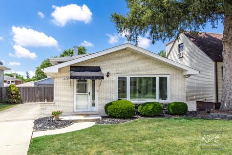 11538 South Leamington Avenue Alsip IL 60803