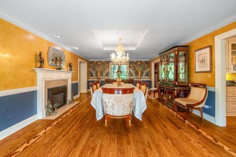 55 South Wynstone Drive S North Barrington IL 60010