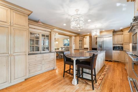 55 South Wynstone Drive S North Barrington IL 60010