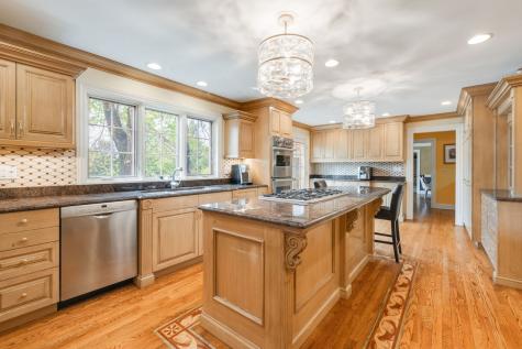 55 South Wynstone Drive S North Barrington IL 60010