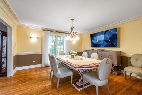 55 South Wynstone Drive S North Barrington IL 60010