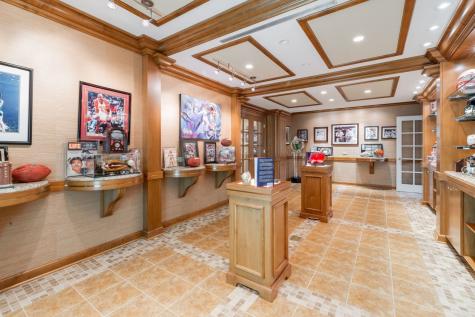 55 South Wynstone Drive S North Barrington IL 60010