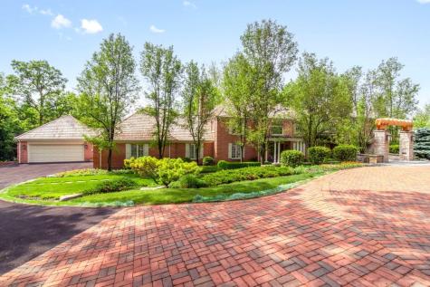 55 South Wynstone Drive S North Barrington IL 60010