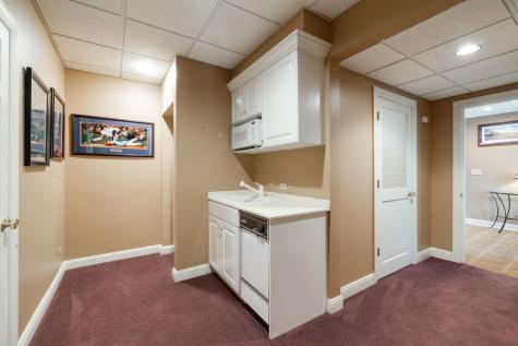 55 South Wynstone Drive S North Barrington IL 60010