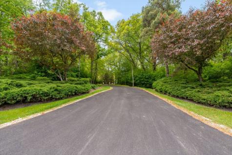 55 South Wynstone Drive S North Barrington IL 60010
