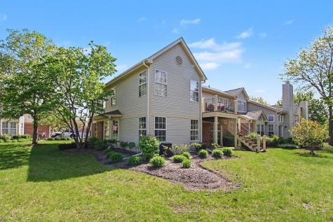 530 A Pembrook Court S Crystal Lake IL 60014