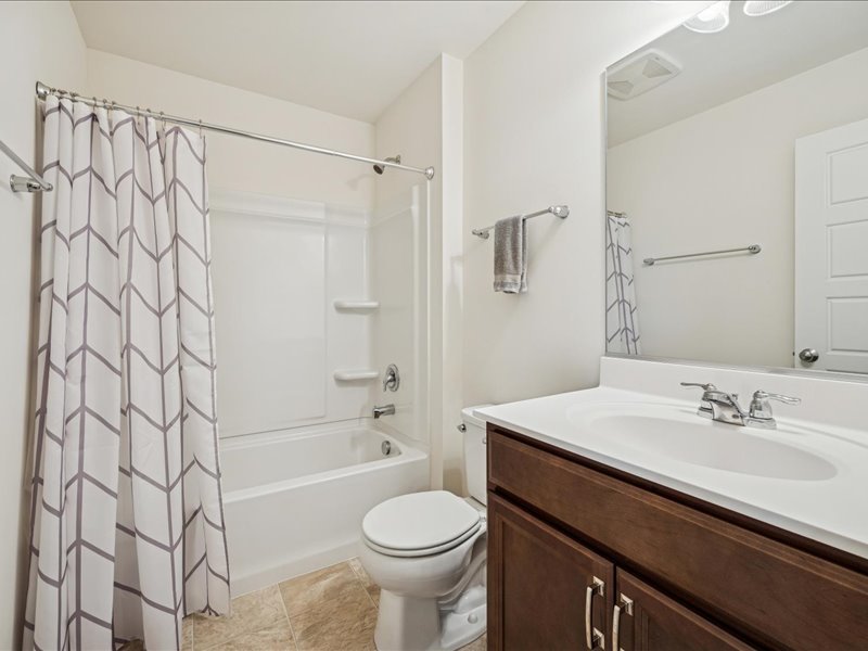 964 Station Boulevard Aurora IL 60504