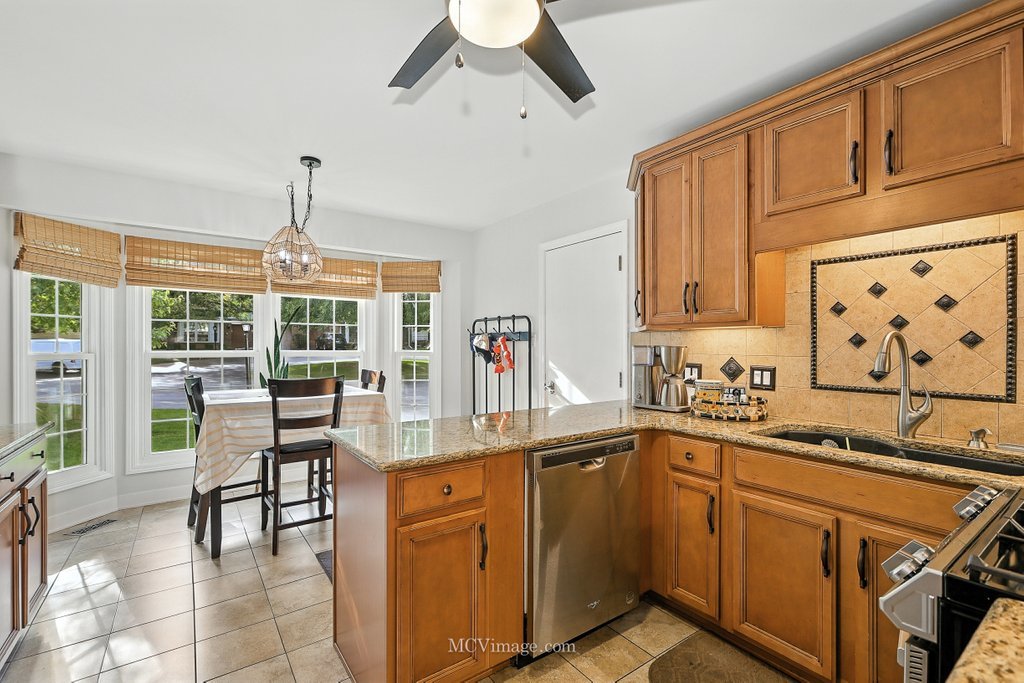 10015 Cambridge Drive Mokena IL 60448