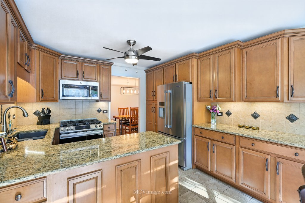 10015 Cambridge Drive Mokena IL 60448