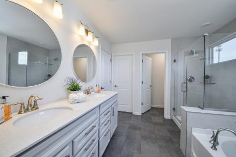 564 Thorne Street Batavia IL 60510