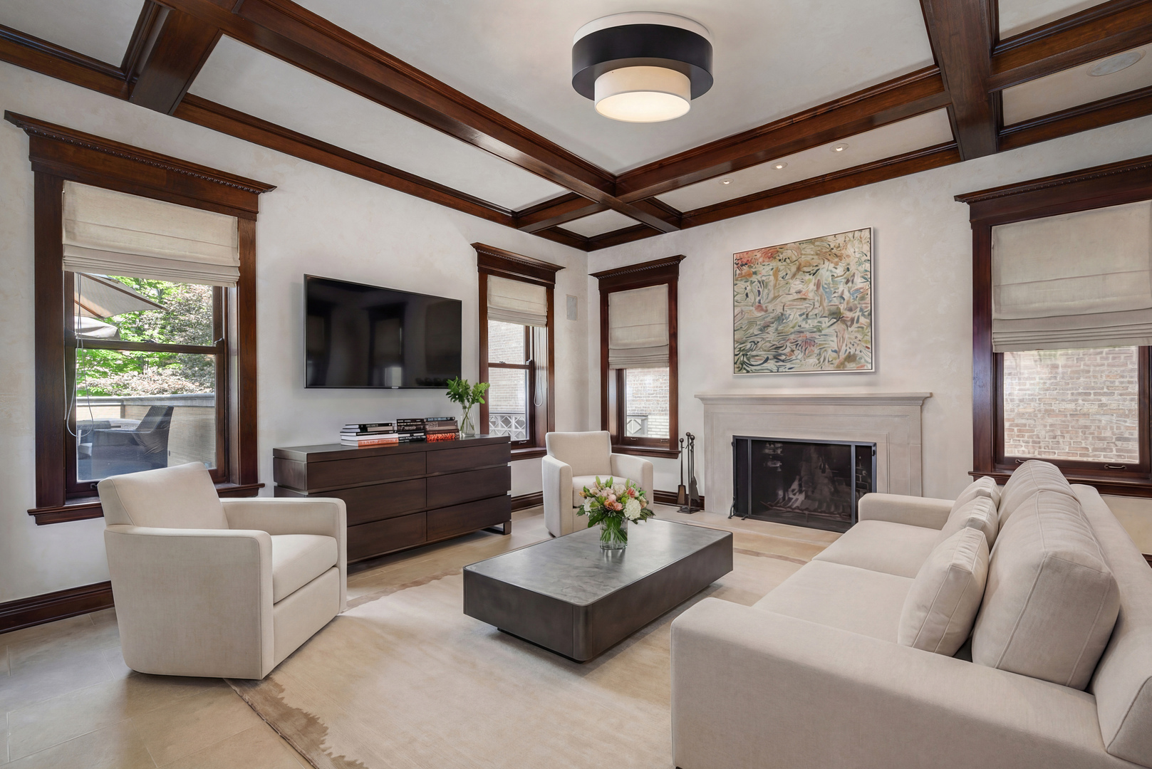 536 West Barry Avenue Chicago IL 60657