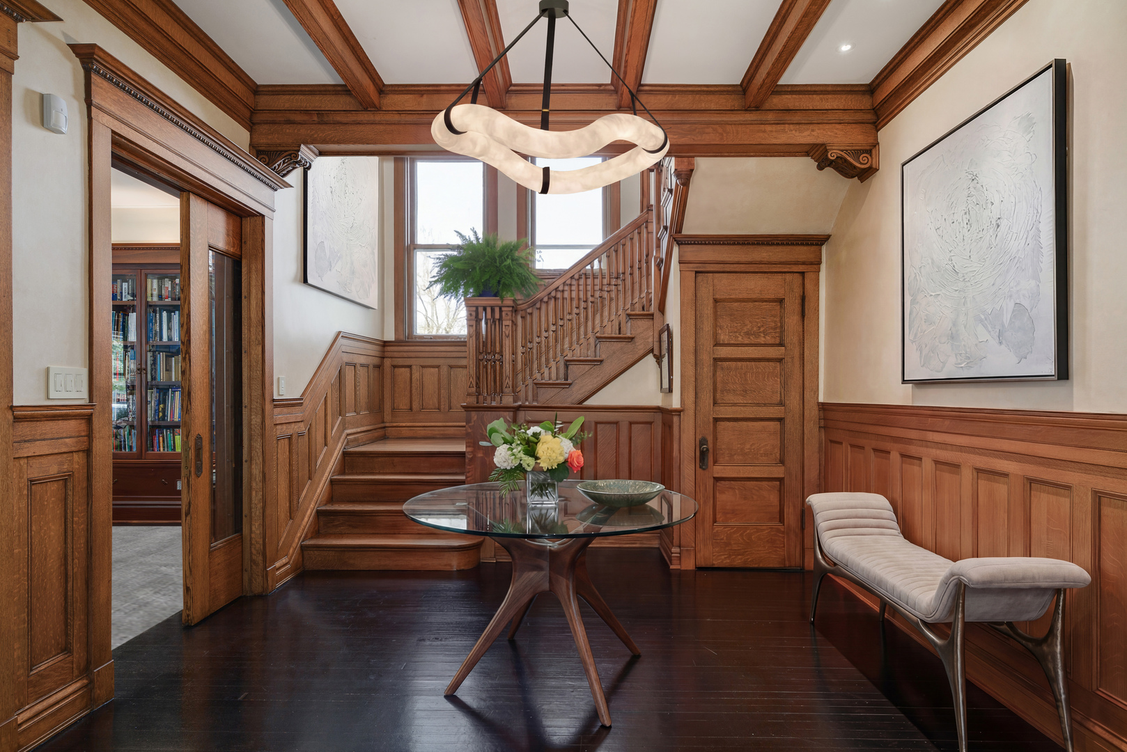 536 West Barry Avenue Chicago IL 60657