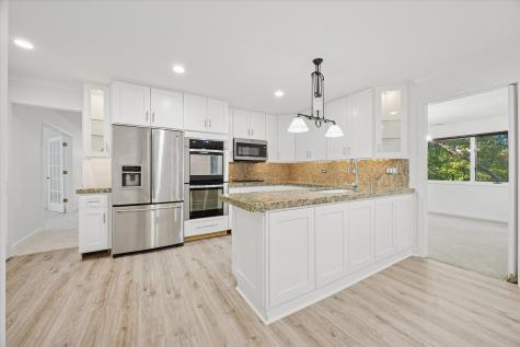 179 Foxborough Place Burr Ridge IL 60527