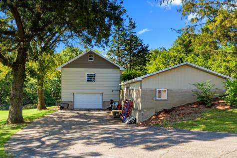 8508 West Il Rt 120 W Bull Valley IL 60098