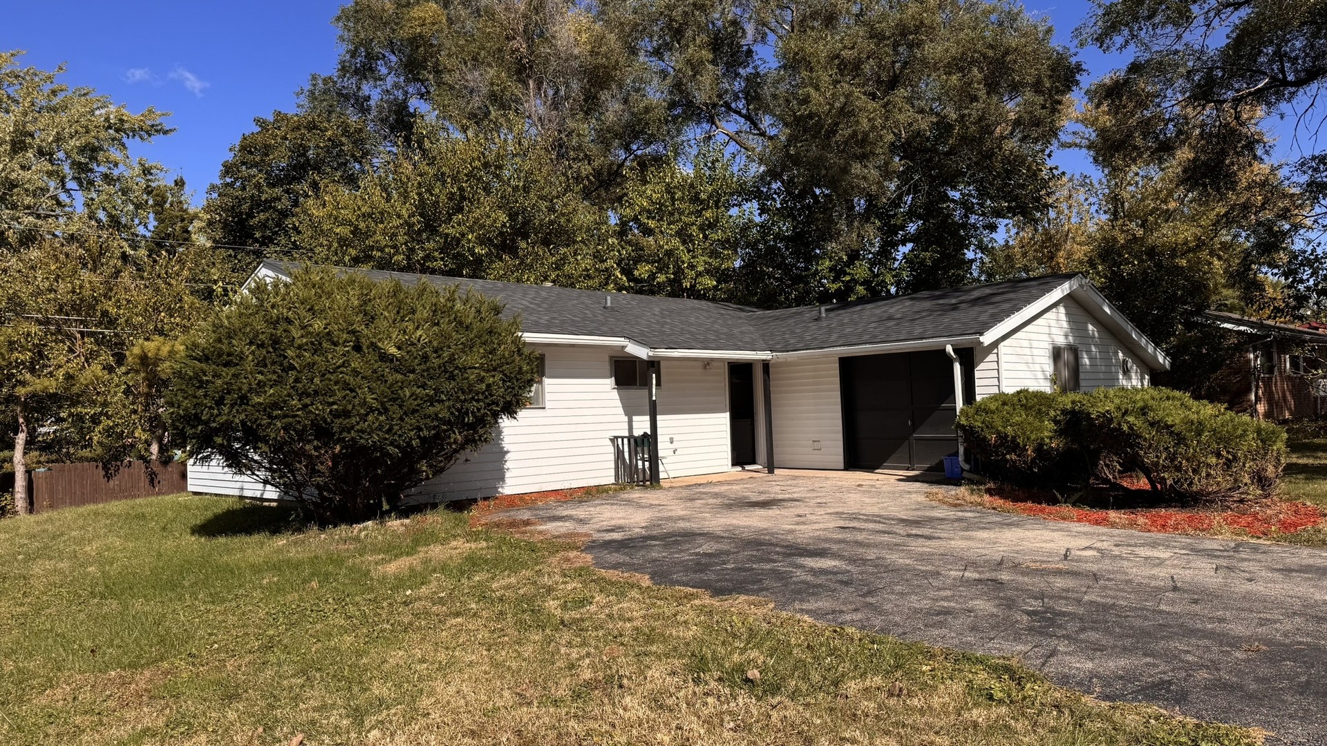 124 West Briarcliff Road Bolingbrook IL 60440