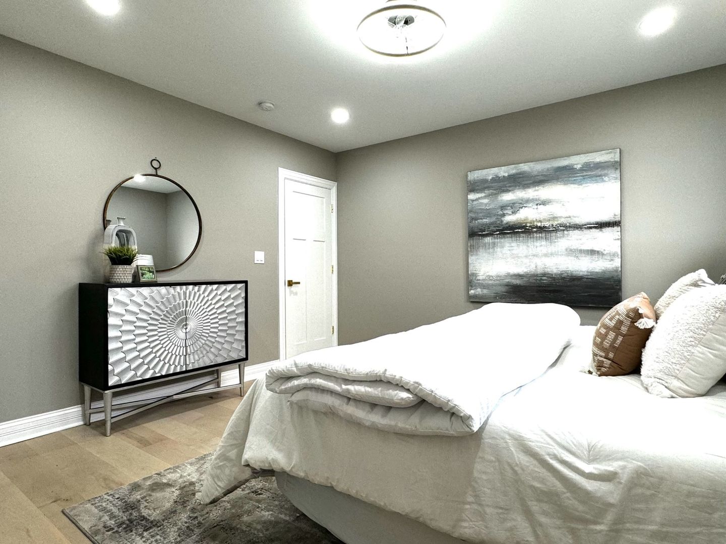 1137 North Karlov Avenue Chicago IL 60651